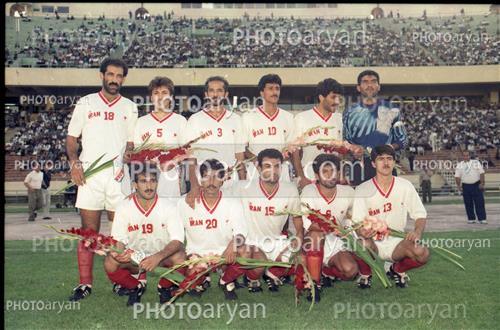 <span style='background: #33747a;font-weight: 300;font-size: 10px;box-shadow: 2px 3px 5px black;border-radius: 2px;margin: 2px;color: #fff;padding: 2px 5px;font - size: 10px;line - height: 22px; '>احمدرضا عابدزاده Ahmad Reza Abedzadeh</span> 