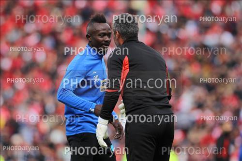 <span style='background: #33747a;box-shadow: 2px 3px 5px black;font-weight: 300;font-size: 10px;border-radius: 2px;margin: 2px;color: #fff;padding: 2px 5px;font - size: 10px;line - height: 22px; '>ایگور پانادیچ</span> <span style='background: #33747a;box-shadow: 2px 3px 5px black;font-weight: 300;font-size: 10px;border-radius: 2px;margin: 2px;color: #fff;padding: 2px 5px;font - size: 10px;line - height: 22px; '>گادوین منشاGodwin Mensha</span> 