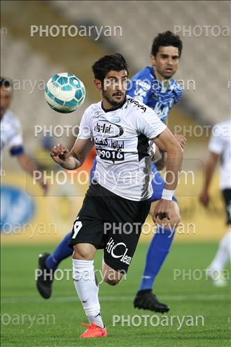 <span style='background: #33747a;box-shadow: 2px 3px 5px black;font-weight: 300;font-size: 10px;border-radius: 2px;margin: 2px;color: #fff;padding: 2px 5px;font - size: 10px;line - height: 22px; '>مهرداد بایرامی</span> 