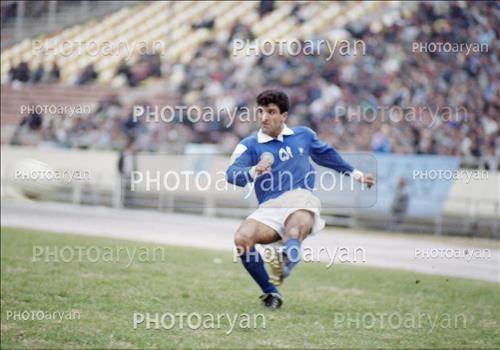 <span style='background: #33747a;box-shadow: 2px 3px 5px black;font-weight: 300;font-size: 10px;border-radius: 2px;margin: 2px;color: #fff;padding: 2px 5px;font - size: 10px;line - height: 22px; '>قاسم سیانکی</span> 