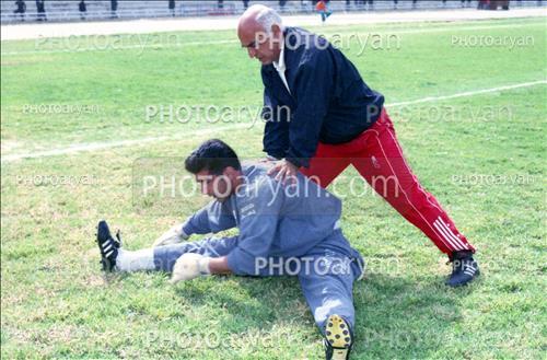 <span style='background: #33747a;box-shadow: 2px 3px 5px black;font-weight: 300;font-size: 10px;border-radius: 2px;margin: 2px;color: #fff;padding: 2px 5px;font - size: 10px;line - height: 22px; '>ناصر ابراهیمی</span> <span style='background: #33747a;box-shadow: 2px 3px 5px black;font-weight: 300;font-size: 10px;border-radius: 2px;margin: 2px;color: #fff;padding: 2px 5px;font - size: 10px;line - height: 22px; '>داوود فنایی</span> 