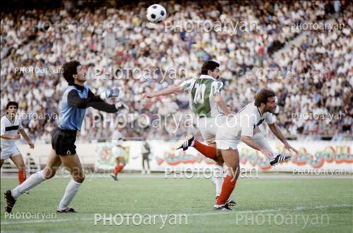 <span style='background: #33747a;font-weight: 300;font-size: 10px;box-shadow: 2px 3px 5px black;border-radius: 2px;margin: 2px;color: #fff;padding: 2px 5px;font - size: 10px;line - height: 22px; '>نا مشخص</span> 