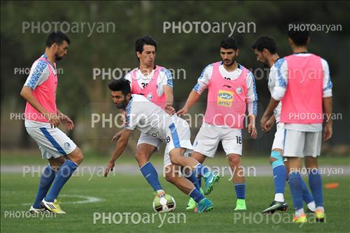 <span style='background: #33747a;box-shadow: 2px 3px 5px black;font-weight: 300;font-size: 10px;border-radius: 2px;margin: 2px;color: #fff;padding: 2px 5px;font - size: 10px;line - height: 22px; '>عبدالعظیم گوگ</span> <span style='background: #33747a;box-shadow: 2px 3px 5px black;font-weight: 300;font-size: 10px;border-radius: 2px;margin: 2px;color: #fff;padding: 2px 5px;font - size: 10px;line - height: 22px; '>سجاد شهباززاده</span> <span style='background: #33747a;box-shadow: 2px 3px 5px black;font-weight: 300;font-size: 10px;border-radius: 2px;margin: 2px;color: #fff;padding: 2px 5px;font - size: 10px;line - height: 22px; '>میلاد زکی پور</span> 