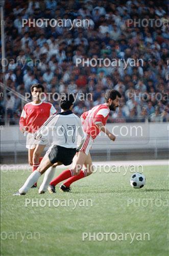 <span style='background: #33747a;box-shadow: 2px 3px 5px black;font-weight: 300;font-size: 10px;border-radius: 2px;margin: 2px;color: #fff;padding: 2px 5px;font - size: 10px;line - height: 22px; '>کیان طهماسبی</span> <span style='background: #33747a;box-shadow: 2px 3px 5px black;font-weight: 300;font-size: 10px;border-radius: 2px;margin: 2px;color: #fff;padding: 2px 5px;font - size: 10px;line - height: 22px; '>محمد مایلی کهن</span> 