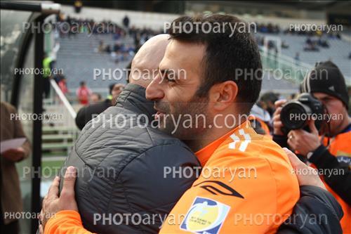 <span style='background: #33747a;box-shadow: 2px 3px 5px black;font-weight: 300;font-size: 10px;border-radius: 2px;margin: 2px;color: #fff;padding: 2px 5px;font - size: 10px;line - height: 22px; '>غلامرضا رضایی</span> <span style='background: #33747a;box-shadow: 2px 3px 5px black;font-weight: 300;font-size: 10px;border-radius: 2px;margin: 2px;color: #fff;padding: 2px 5px;font - size: 10px;line - height: 22px; '>علیرضا منصوریان</span> 