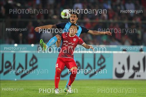 <span style='background: #33747a;box-shadow: 2px 3px 5px black;font-weight: 300;font-size: 10px;border-radius: 2px;margin: 2px;color: #fff;padding: 2px 5px;font - size: 10px;line - height: 22px; '>سید مهران موسوی</span> 