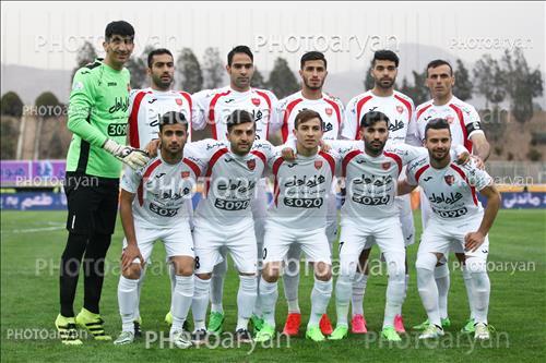 <span style='background: #33747a;font-weight: 300;font-size: 10px;box-shadow: 2px 3px 5px black;border-radius: 2px;margin: 2px;color: #fff;padding: 2px 5px;font - size: 10px;line - height: 22px; '>صادق محرمی</span> <span style='background: #33747a;font-weight: 300;font-size: 10px;box-shadow: 2px 3px 5px black;border-radius: 2px;margin: 2px;color: #fff;padding: 2px 5px;font - size: 10px;line - height: 22px; '>مهدی طارمی</span> <span style='background: #33747a;font-weight: 300;font-size: 10px;box-shadow: 2px 3px 5px black;border-radius: 2px;margin: 2px;color: #fff;padding: 2px 5px;font - size: 10px;line - height: 22px; '>سامان نریمان جهان</span> 