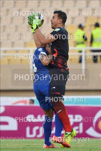 <span style='background: #33747a;box-shadow: 2px 3px 5px black;font-weight: 300;font-size: 10px;border-radius: 2px;margin: 2px;color: #fff;padding: 2px 5px;font - size: 10px;line - height: 22px; '>کلودیو ماربنی جونیور</span> <span style='background: #33747a;box-shadow: 2px 3px 5px black;font-weight: 300;font-size: 10px;border-radius: 2px;margin: 2px;color: #fff;padding: 2px 5px;font - size: 10px;line - height: 22px; '>حامد لک</span> 