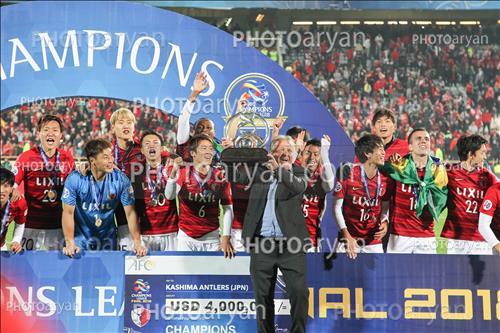 <span style='background: #33747a;box-shadow: 2px 3px 5px black;font-weight: 300;font-size: 10px;border-radius: 2px;margin: 2px;color: #fff;padding: 2px 5px;font - size: 10px;line - height: 22px; '>shoji gen</span> <span style='background: #33747a;box-shadow: 2px 3px 5px black;font-weight: 300;font-size: 10px;border-radius: 2px;margin: 2px;color: #fff;padding: 2px 5px;font - size: 10px;line - height: 22px; '>kwoun suntae</span> <span style='background: #33747a;box-shadow: 2px 3px 5px black;font-weight: 300;font-size: 10px;border-radius: 2px;margin: 2px;color: #fff;padding: 2px 5px;font - size: 10px;line - height: 22px; '>hugo leonardo serejo</span> 