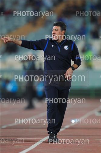 استقلال 3-هوادار 2  (1402/07/28)