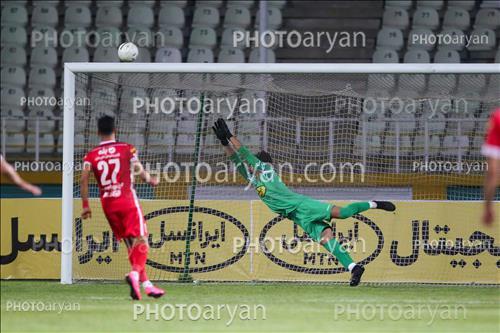 هوادار 0- پرسپولیس 0   (1401/01/15)