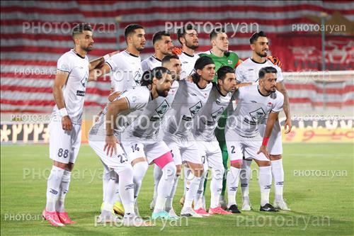 پرسپولیس  3-تراکتور 1 (1400/05/03) - محمدرضا اخباری,اکبر ایمانی,پیمان بابایی,محمد عباس زاده,میثم تیموری,ابوالفضل رزاق پور,مهدی تیکدری نژاد,سعید واسعی,