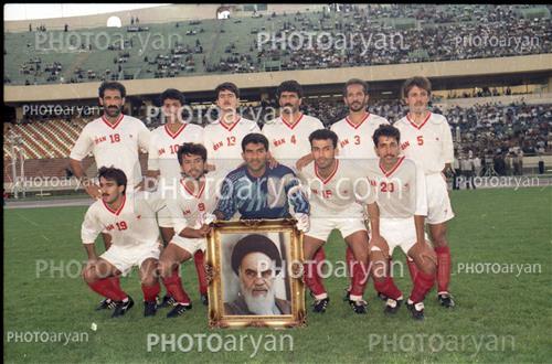 <span style='background: #33747a;font-weight: 300;font-size: 10px;box-shadow: 2px 3px 5px black;border-radius: 2px;margin: 2px;color: #fff;padding: 2px 5px;font - size: 10px;line - height: 22px; '>احمدرضا عابدزاده Ahmad Reza Abedzadeh</span> 