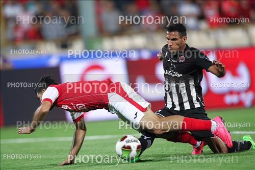 <span style='background: #33747a;box-shadow: 2px 3px 5px black;font-weight: 300;font-size: 10px;border-radius: 2px;margin: 2px;color: #fff;padding: 2px 5px;font - size: 10px;line - height: 22px; '>کریم احمدی</span> <span style='background: #33747a;box-shadow: 2px 3px 5px black;font-weight: 300;font-size: 10px;border-radius: 2px;margin: 2px;color: #fff;padding: 2px 5px;font - size: 10px;line - height: 22px; '>مهدی طارمی</span> 