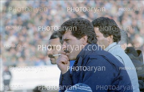 <span style='background: #33747a;box-shadow: 2px 3px 5px black;font-weight: 300;font-size: 10px;border-radius: 2px;margin: 2px;color: #fff;padding: 2px 5px;font - size: 10px;line - height: 22px; '>ولی اله صالح نیا</span> <span style='background: #33747a;box-shadow: 2px 3px 5px black;font-weight: 300;font-size: 10px;border-radius: 2px;margin: 2px;color: #fff;padding: 2px 5px;font - size: 10px;line - height: 22px; '>منصور پورحیدری</span> <span style='background: #33747a;box-shadow: 2px 3px 5px black;font-weight: 300;font-size: 10px;border-radius: 2px;margin: 2px;color: #fff;padding: 2px 5px;font - size: 10px;line - height: 22px; '>پرویز مظلومی</span> 