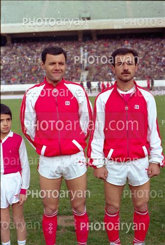 <span style='background: #33747a;box-shadow: 2px 3px 5px black;font-weight: 300;font-size: 10px;border-radius: 2px;margin: 2px;color: #fff;padding: 2px 5px;font - size: 10px;line - height: 22px; '>رحیم یوسفی</span> <span style='background: #33747a;box-shadow: 2px 3px 5px black;font-weight: 300;font-size: 10px;border-radius: 2px;margin: 2px;color: #fff;padding: 2px 5px;font - size: 10px;line - height: 22px; '>کوروش لرستانی</span> 