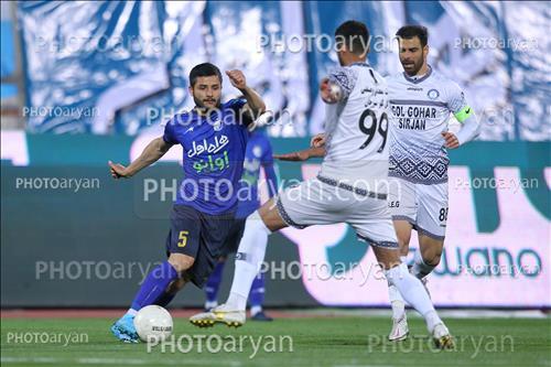 استقلال 2- گل گهر سیرجان  1 (1400/12/15)