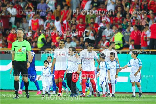 <span style='background: #33747a;box-shadow: 2px 3px 5px black;font-weight: 300;font-size: 10px;border-radius: 2px;margin: 2px;color: #fff;padding: 2px 5px;font - size: 10px;line - height: 22px; '>اشکان خورشیدی</span> <span style='background: #33747a;box-shadow: 2px 3px 5px black;font-weight: 300;font-size: 10px;border-radius: 2px;margin: 2px;color: #fff;padding: 2px 5px;font - size: 10px;line - height: 22px; '>وحید امیری</span> <span style='background: #33747a;box-shadow: 2px 3px 5px black;font-weight: 300;font-size: 10px;border-radius: 2px;margin: 2px;color: #fff;padding: 2px 5px;font - size: 10px;line - height: 22px; '>مرتضی پور علی گنجی</span> 