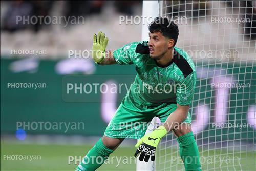 <span style='background: #33747a;font-weight: 300;font-size: 10px;box-shadow: 2px 3px 5px black;border-radius: 2px;margin: 2px;color: #fff;padding: 2px 5px;font - size: 10px;line - height: 22px; '>حسین پورحمیدی</span> 