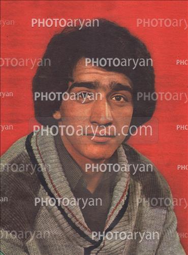 <span style='background: #33747a;box-shadow: 2px 3px 5px black;font-weight: 300;font-size: 10px;border-radius: 2px;margin: 2px;color: #fff;padding: 2px 5px;font - size: 10px;line - height: 22px; '>جواد اله وردی</span> 