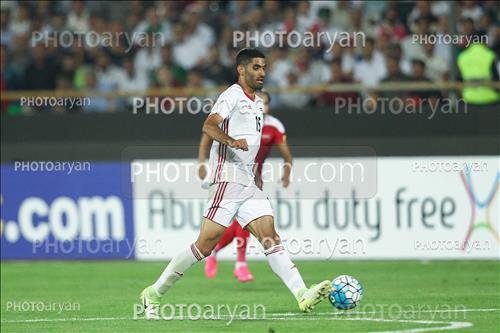 <span style='background: #33747a;font-weight: 300;font-size: 10px;box-shadow: 2px 3px 5px black;border-radius: 2px;margin: 2px;color: #fff;padding: 2px 5px;font - size: 10px;line - height: 22px; '>محمد انصاری</span> 