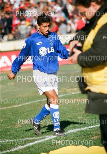 <span style='background: #33747a;box-shadow: 2px 3px 5px black;font-weight: 300;font-size: 10px;border-radius: 2px;margin: 2px;color: #fff;padding: 2px 5px;font - size: 10px;line - height: 22px; '>مجاهد خزیراوی</span> 