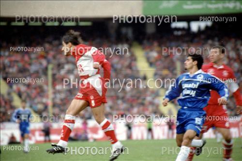 <span style='background: #33747a;box-shadow: 2px 3px 5px black;font-weight: 300;font-size: 10px;border-radius: 2px;margin: 2px;color: #fff;padding: 2px 5px;font - size: 10px;line - height: 22px; '>احمد مومن زاده</span> <span style='background: #33747a;box-shadow: 2px 3px 5px black;font-weight: 300;font-size: 10px;border-radius: 2px;margin: 2px;color: #fff;padding: 2px 5px;font - size: 10px;line - height: 22px; '>افشین پیروانی</span> 