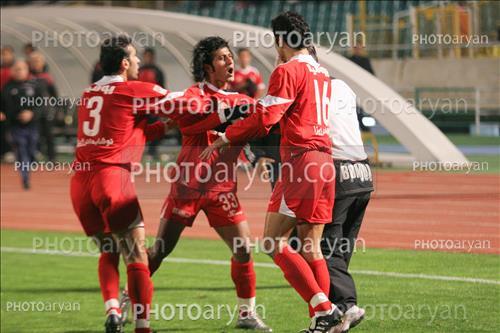 پرسپولیس 1-استقلال اهواز 0  (1384/09/04) - 