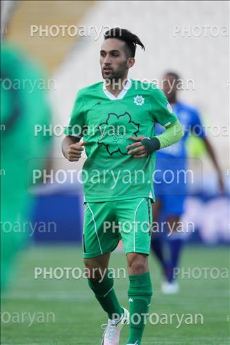 <span style='background: #33747a;box-shadow: 2px 3px 5px black;font-weight: 300;font-size: 10px;border-radius: 2px;margin: 2px;color: #fff;padding: 2px 5px;font - size: 10px;line - height: 22px; '>پیام صادقیان</span> 