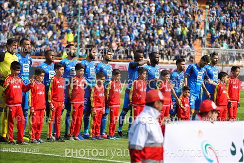 <span style='background: #33747a;box-shadow: 2px 3px 5px black;font-weight: 300;font-size: 10px;border-radius: 2px;margin: 2px;color: #fff;padding: 2px 5px;font - size: 10px;line - height: 22px; '>پژمان منتظری</span> <span style='background: #33747a;box-shadow: 2px 3px 5px black;font-weight: 300;font-size: 10px;border-radius: 2px;margin: 2px;color: #fff;padding: 2px 5px;font - size: 10px;line - height: 22px; '>سید مهدی رحمتی</span> <span style='background: #33747a;box-shadow: 2px 3px 5px black;font-weight: 300;font-size: 10px;border-radius: 2px;margin: 2px;color: #fff;padding: 2px 5px;font - size: 10px;line - height: 22px; '>میلاد زکی پور</span> 