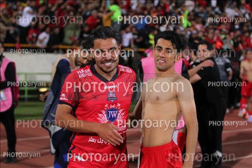 <span style='background: #33747a;box-shadow: 2px 3px 5px black;font-weight: 300;font-size: 10px;border-radius: 2px;margin: 2px;color: #fff;padding: 2px 5px;font - size: 10px;line - height: 22px; '>محمد مهدی نظری</span> <span style='background: #33747a;box-shadow: 2px 3px 5px black;font-weight: 300;font-size: 10px;border-radius: 2px;margin: 2px;color: #fff;padding: 2px 5px;font - size: 10px;line - height: 22px; '>صابر حردانی</span> 