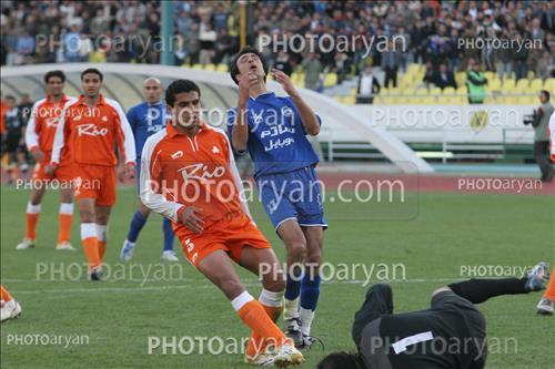 استقلال 0-سایپا 0  (1384/12/13)