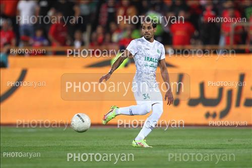 <span style='background: #33747a;box-shadow: 2px 3px 5px black;font-weight: 300;font-size: 10px;border-radius: 2px;margin: 2px;color: #fff;padding: 2px 5px;font - size: 10px;line - height: 22px; '>میلاد فخرالدینی</span> 