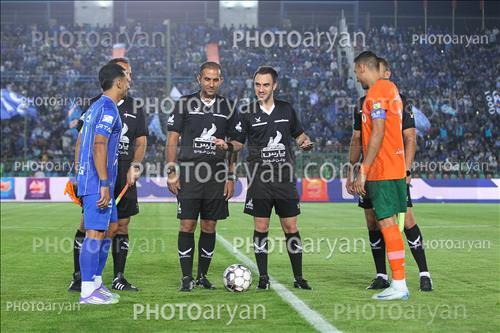 <span style='background: #33747a;box-shadow: 2px 3px 5px black;font-weight: 300;font-size: 10px;border-radius: 2px;margin: 2px;color: #fff;padding: 2px 5px;font - size: 10px;line - height: 22px; '>کاپیتان ها</span> <span style='background: #33747a;box-shadow: 2px 3px 5px black;font-weight: 300;font-size: 10px;border-radius: 2px;margin: 2px;color: #fff;padding: 2px 5px;font - size: 10px;line - height: 22px; '>صالح حردانی</span> 