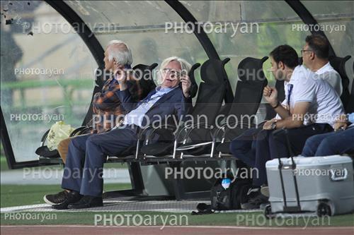 <span style='background: #33747a;box-shadow: 2px 3px 5px black;font-weight: 300;font-size: 10px;border-radius: 2px;margin: 2px;color: #fff;padding: 2px 5px;font - size: 10px;line - height: 22px; '>نصراله عبدالهی</span> <span style='background: #33747a;box-shadow: 2px 3px 5px black;font-weight: 300;font-size: 10px;border-radius: 2px;margin: 2px;color: #fff;padding: 2px 5px;font - size: 10px;line - height: 22px; '>وینفرد شفر</span> 