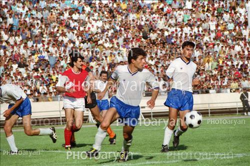 بازیکنان دهه های مختلف فوتبال ایران 41