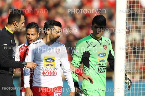 <span style='background: #33747a;box-shadow: 2px 3px 5px black;font-weight: 300;font-size: 10px;border-radius: 2px;margin: 2px;color: #fff;padding: 2px 5px;font - size: 10px;line - height: 22px; '>محمد ایران پوریان</span> <span style='background: #33747a;box-shadow: 2px 3px 5px black;font-weight: 300;font-size: 10px;border-radius: 2px;margin: 2px;color: #fff;padding: 2px 5px;font - size: 10px;line - height: 22px; '>علیرضا بیرانوند</span> <span style='background: #33747a;box-shadow: 2px 3px 5px black;font-weight: 300;font-size: 10px;border-radius: 2px;margin: 2px;color: #fff;padding: 2px 5px;font - size: 10px;line - height: 22px; '>کمال کامیابی نیا</span> 