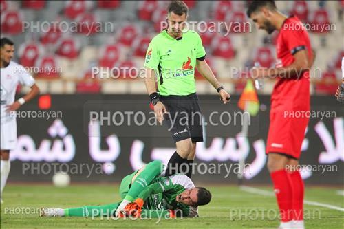 <span style='background: #33747a;box-shadow: 2px 3px 5px black;font-weight: 300;font-size: 10px;border-radius: 2px;margin: 2px;color: #fff;padding: 2px 5px;font - size: 10px;line - height: 22px; '>محمدرضا اخباری</span> <span style='background: #33747a;box-shadow: 2px 3px 5px black;font-weight: 300;font-size: 10px;border-radius: 2px;margin: 2px;color: #fff;padding: 2px 5px;font - size: 10px;line - height: 22px; '>شهریار مغانلو</span> <span style='background: #33747a;box-shadow: 2px 3px 5px black;font-weight: 300;font-size: 10px;border-radius: 2px;margin: 2px;color: #fff;padding: 2px 5px;font - size: 10px;line - height: 22px; '>محمدحسین زاهدی فر</span> 