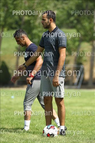 <span style='background: #33747a;box-shadow: 2px 3px 5px black;font-weight: 300;font-size: 10px;border-radius: 2px;margin: 2px;color: #fff;padding: 2px 5px;font - size: 10px;line - height: 22px; '>پویان پیوس</span> <span style='background: #33747a;box-shadow: 2px 3px 5px black;font-weight: 300;font-size: 10px;border-radius: 2px;margin: 2px;color: #fff;padding: 2px 5px;font - size: 10px;line - height: 22px; '>ولی رضایی</span> 