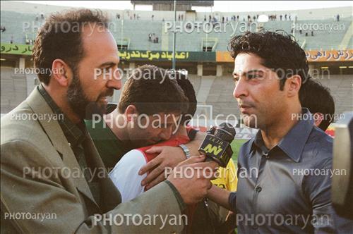 <span style='background: #33747a;font-weight: 300;font-size: 10px;box-shadow: 2px 3px 5px black;border-radius: 2px;margin: 2px;color: #fff;padding: 2px 5px;font - size: 10px;line - height: 22px; '>مهرداد میناوند</span> <span style='background: #33747a;font-weight: 300;font-size: 10px;box-shadow: 2px 3px 5px black;border-radius: 2px;margin: 2px;color: #fff;padding: 2px 5px;font - size: 10px;line - height: 22px; '>اسماعیل حلالی</span> 