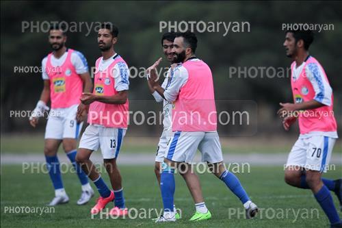 <span style='background: #33747a;box-shadow: 2px 3px 5px black;font-weight: 300;font-size: 10px;border-radius: 2px;margin: 2px;color: #fff;padding: 2px 5px;font - size: 10px;line - height: 22px; '>محمد جواد محمدی</span> <span style='background: #33747a;box-shadow: 2px 3px 5px black;font-weight: 300;font-size: 10px;border-radius: 2px;margin: 2px;color: #fff;padding: 2px 5px;font - size: 10px;line - height: 22px; '>سید محسن کریمی</span> <span style='background: #33747a;box-shadow: 2px 3px 5px black;font-weight: 300;font-size: 10px;border-radius: 2px;margin: 2px;color: #fff;padding: 2px 5px;font - size: 10px;line - height: 22px; '>داریوش شجاعیان</span> 