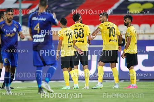 <span style='background: #33747a;box-shadow: 2px 3px 5px black;font-weight: 300;font-size: 10px;border-radius: 2px;margin: 2px;color: #fff;padding: 2px 5px;font - size: 10px;line - height: 22px; '>محمد دانشگر</span> <span style='background: #33747a;box-shadow: 2px 3px 5px black;font-weight: 300;font-size: 10px;border-radius: 2px;margin: 2px;color: #fff;padding: 2px 5px;font - size: 10px;line - height: 22px; '>رامین رضائیان</span> <span style='background: #33747a;box-shadow: 2px 3px 5px black;font-weight: 300;font-size: 10px;border-radius: 2px;margin: 2px;color: #fff;padding: 2px 5px;font - size: 10px;line - height: 22px; '>شهریار مغانلو</span> 