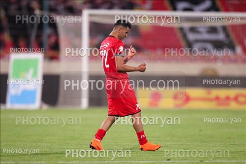 <span style='background: #33747a;font-weight: 300;font-size: 10px;box-shadow: 2px 3px 5px black;border-radius: 2px;margin: 2px;color: #fff;padding: 2px 5px;font - size: 10px;line - height: 22px; '>عیسی ال کثیر</span> 