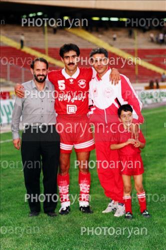 <span style='background: #33747a;box-shadow: 2px 3px 5px black;font-weight: 300;font-size: 10px;border-radius: 2px;margin: 2px;color: #fff;padding: 2px 5px;font - size: 10px;line - height: 22px; '>ماهان پیوس</span> <span style='background: #33747a;box-shadow: 2px 3px 5px black;font-weight: 300;font-size: 10px;border-radius: 2px;margin: 2px;color: #fff;padding: 2px 5px;font - size: 10px;line - height: 22px; '>فرشاد پیوس  Farshad Pious</span> <span style='background: #33747a;box-shadow: 2px 3px 5px black;font-weight: 300;font-size: 10px;border-radius: 2px;margin: 2px;color: #fff;padding: 2px 5px;font - size: 10px;line - height: 22px; '>افشین پیروانی</span> 