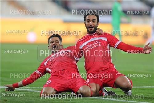 <span style='background: #33747a;font-weight: 300;font-size: 10px;box-shadow: 2px 3px 5px black;border-radius: 2px;margin: 2px;color: #fff;padding: 2px 5px;font - size: 10px;line - height: 22px; '>سیامک نعمتی</span> <span style='background: #33747a;font-weight: 300;font-size: 10px;box-shadow: 2px 3px 5px black;border-radius: 2px;margin: 2px;color: #fff;padding: 2px 5px;font - size: 10px;line - height: 22px; '>عیسی ال کثیر</span> 