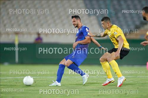 <span style='background: #33747a;box-shadow: 2px 3px 5px black;font-weight: 300;font-size: 10px;border-radius: 2px;margin: 2px;color: #fff;padding: 2px 5px;font - size: 10px;line - height: 22px; '>ارمان رمضانی</span> <span style='background: #33747a;box-shadow: 2px 3px 5px black;font-weight: 300;font-size: 10px;border-radius: 2px;margin: 2px;color: #fff;padding: 2px 5px;font - size: 10px;line - height: 22px; '>رناتو سیلویرا</span> 