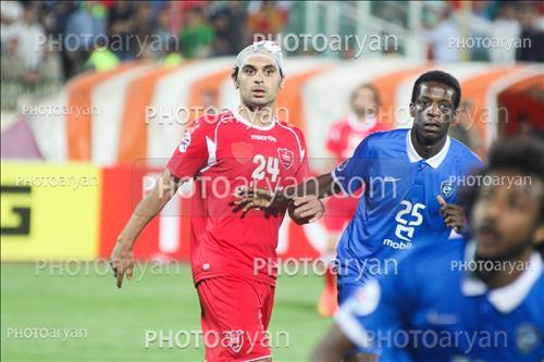 <span style='background: #33747a;box-shadow: 2px 3px 5px black;font-weight: 300;font-size: 10px;border-radius: 2px;margin: 2px;color: #fff;padding: 2px 5px;font - size: 10px;line - height: 22px; '>هادی نوروزی</span> 