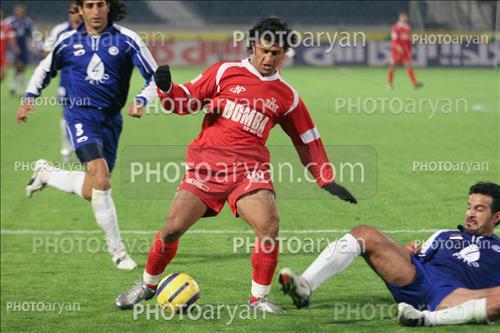 پرسپولیس 1-استقلال اهواز 0  (1384/09/04)