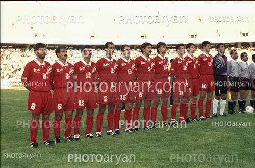 <span style='background: #33747a;font-weight: 300;font-size: 10px;box-shadow: 2px 3px 5px black;border-radius: 2px;margin: 2px;color: #fff;padding: 2px 5px;font - size: 10px;line - height: 22px; '>احمدرضا عابدزاده Ahmad Reza Abedzadeh</span> 