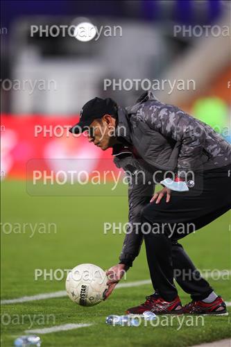 <span style='background: #33747a;font-weight: 300;font-size: 10px;box-shadow: 2px 3px 5px black;border-radius: 2px;margin: 2px;color: #fff;padding: 2px 5px;font - size: 10px;line - height: 22px; '>یحیی گل محمدی</span> 